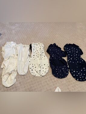 7 Happiest Baby Snoo Sleep Sacks - White & Polka Dot Sleep Sacks